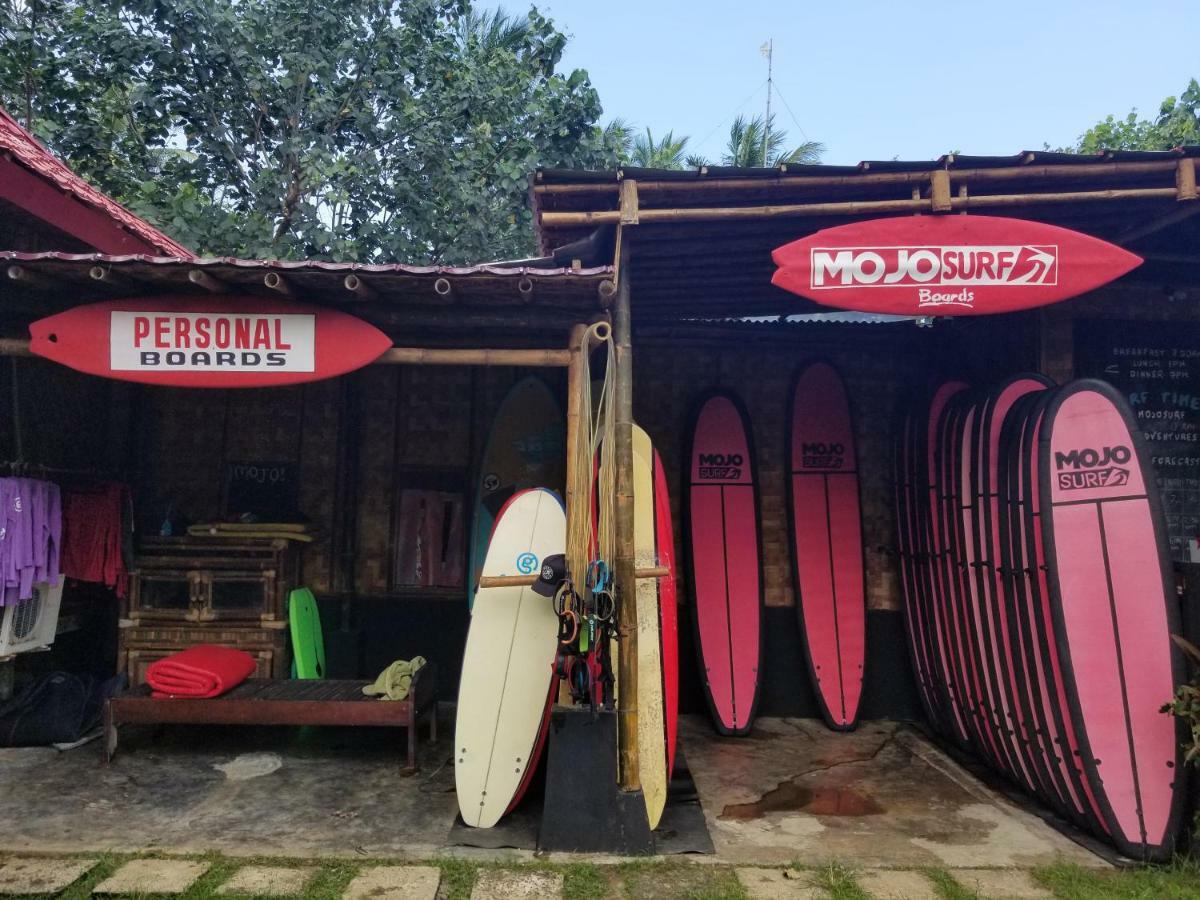 Hotel Mojosurf Camp Red Island Pasanggaran Exterior foto